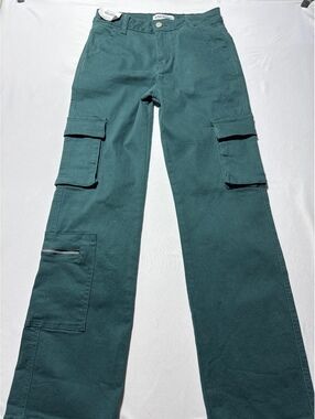 Disclosure High Rise Cargo Pants W7/L32 in Forest Green - St